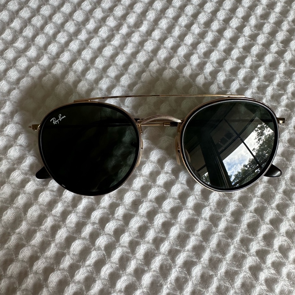 Ray-Ban Gold Frame Sunglasses with Black Lenses